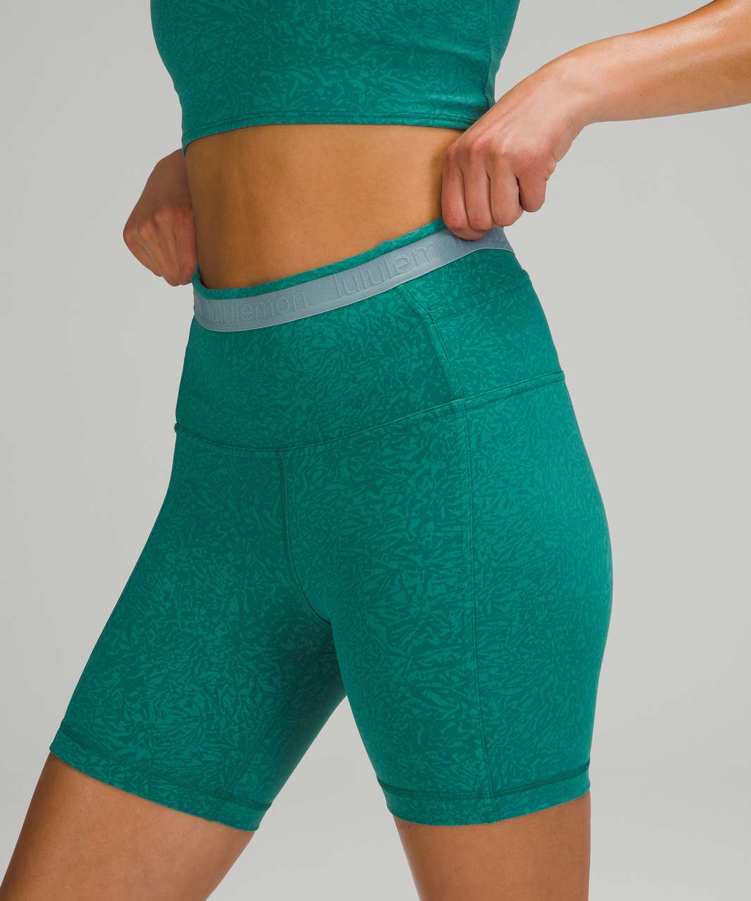 LULULEMON Wunder Train NWT Teal Lagoon Green 8” High Rise Biker Shorts 2  XXS