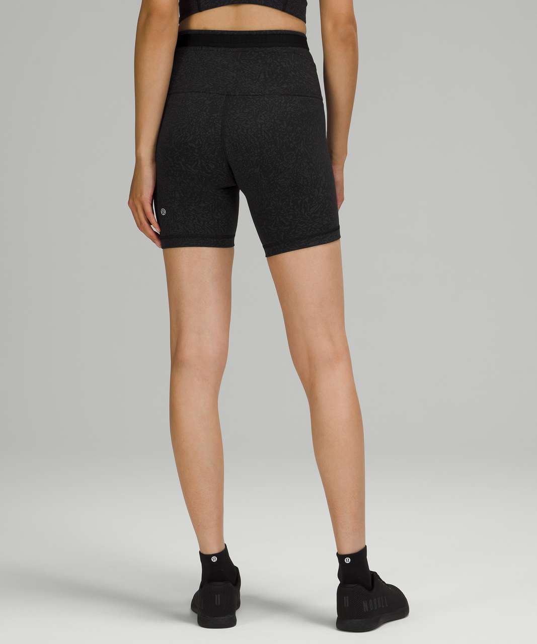 Lululemon Wunder Train Pocketed High Rise Short 6" - Crunch Black