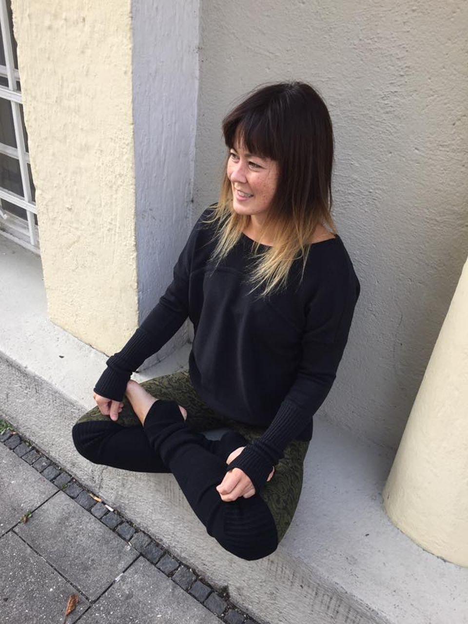 Lululemon Sattva Sweater - Black