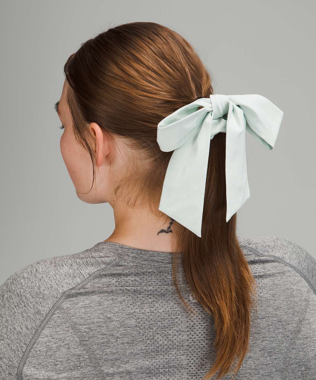 Lululemon Uplifting Scrunchie *Big Bow - Ocean Air