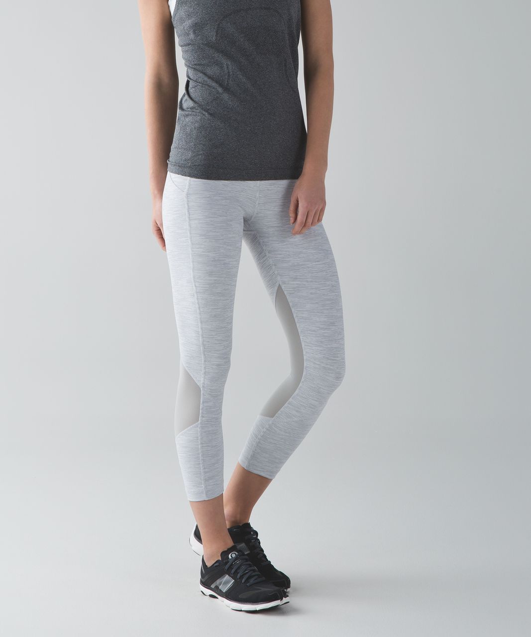 lululemon 4 NWOTPace Rival Crop W/ Side Pockets 22” Grey Black RTL