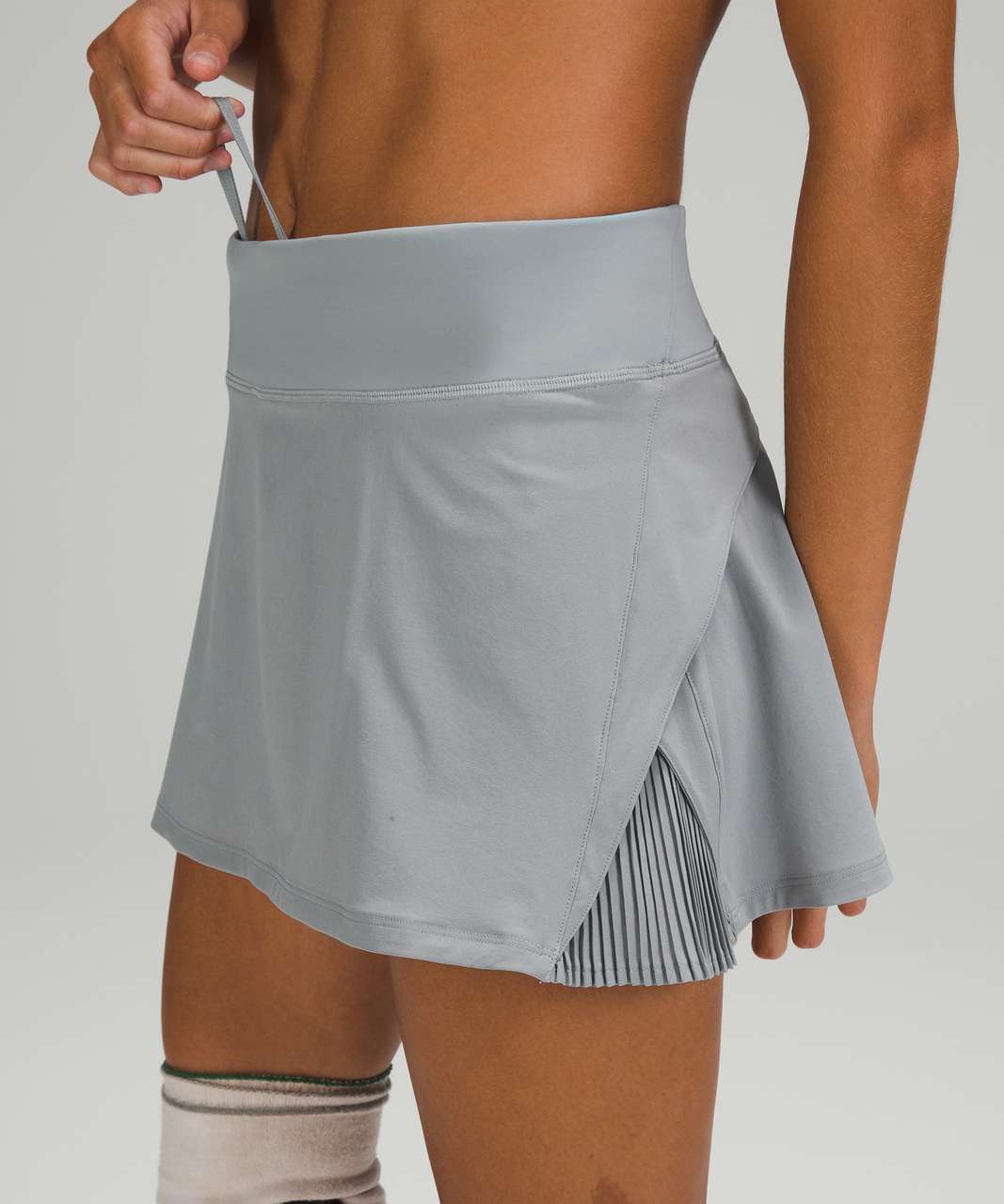 Lululemon Play Off The Pleats Mid Rise Skirt - Rhino Grey