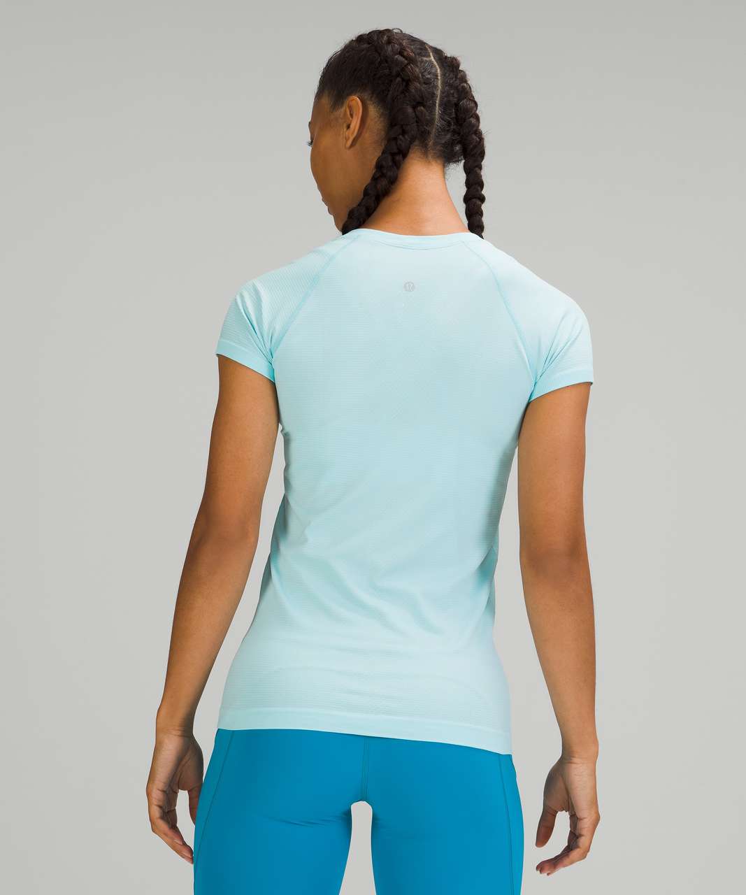 Lululemon Swiftly Tech Short Sleeve 2.0 - Icing Blue / Icing Blue