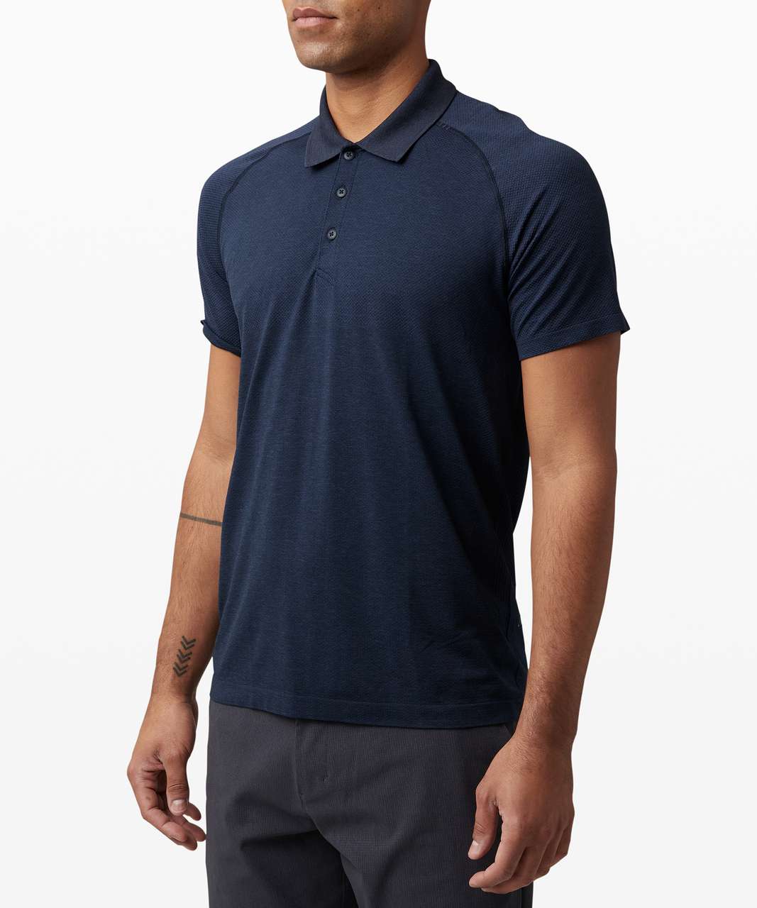 Lululemon Metal Vent Tech Polo 2.0 - Mineral Blue / True Navy