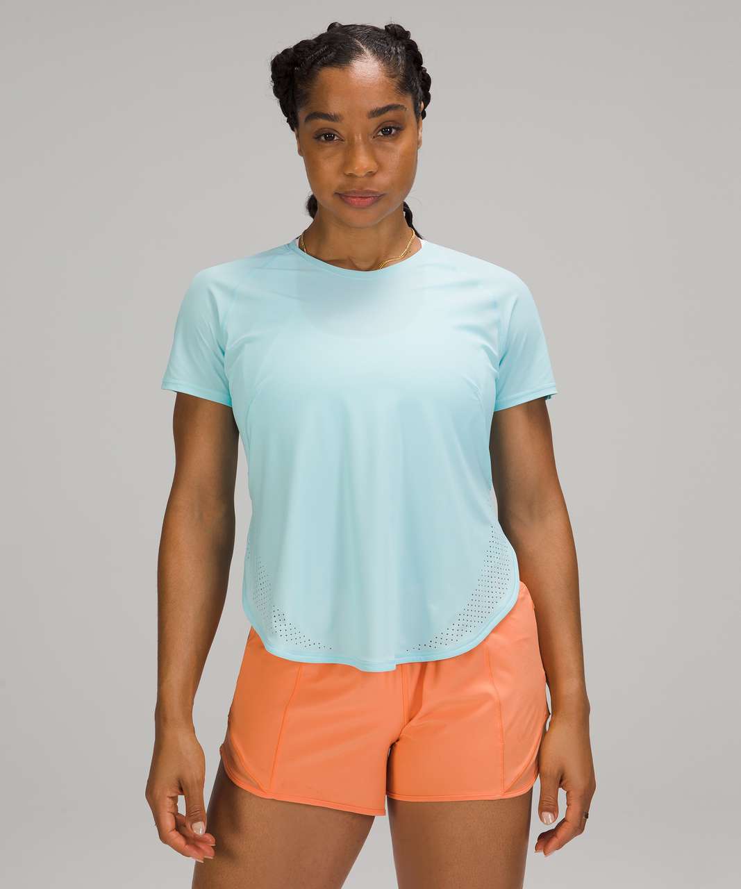 Lululemon UVP Run Short Sleeve - Icing Blue