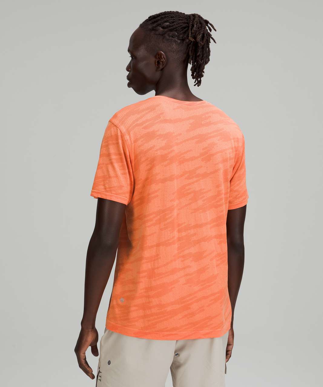 Lululemon Metal Vent Breathe Short Sleeve - Scatter Surface Warm Coral / Golden Apricot