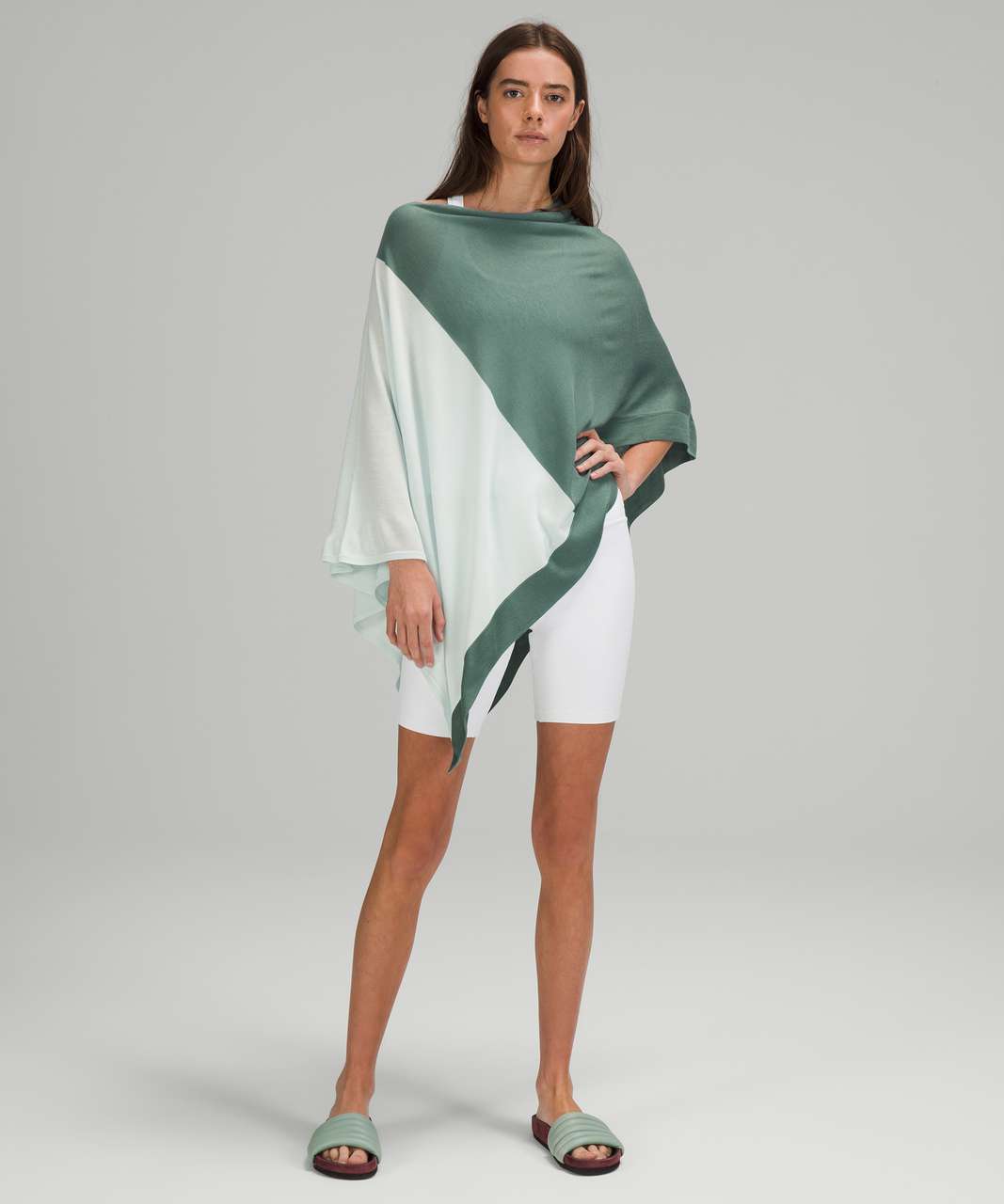 Lululemon Lightweight Knit Poncho - Tidewater Teal / Ocean Air