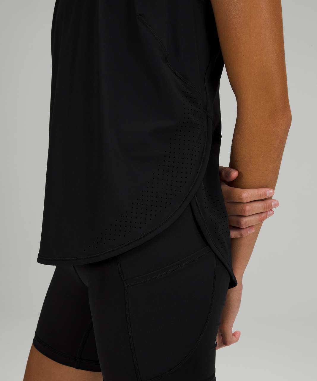 Lululemon High Neck Split Hem Run Tank - Black