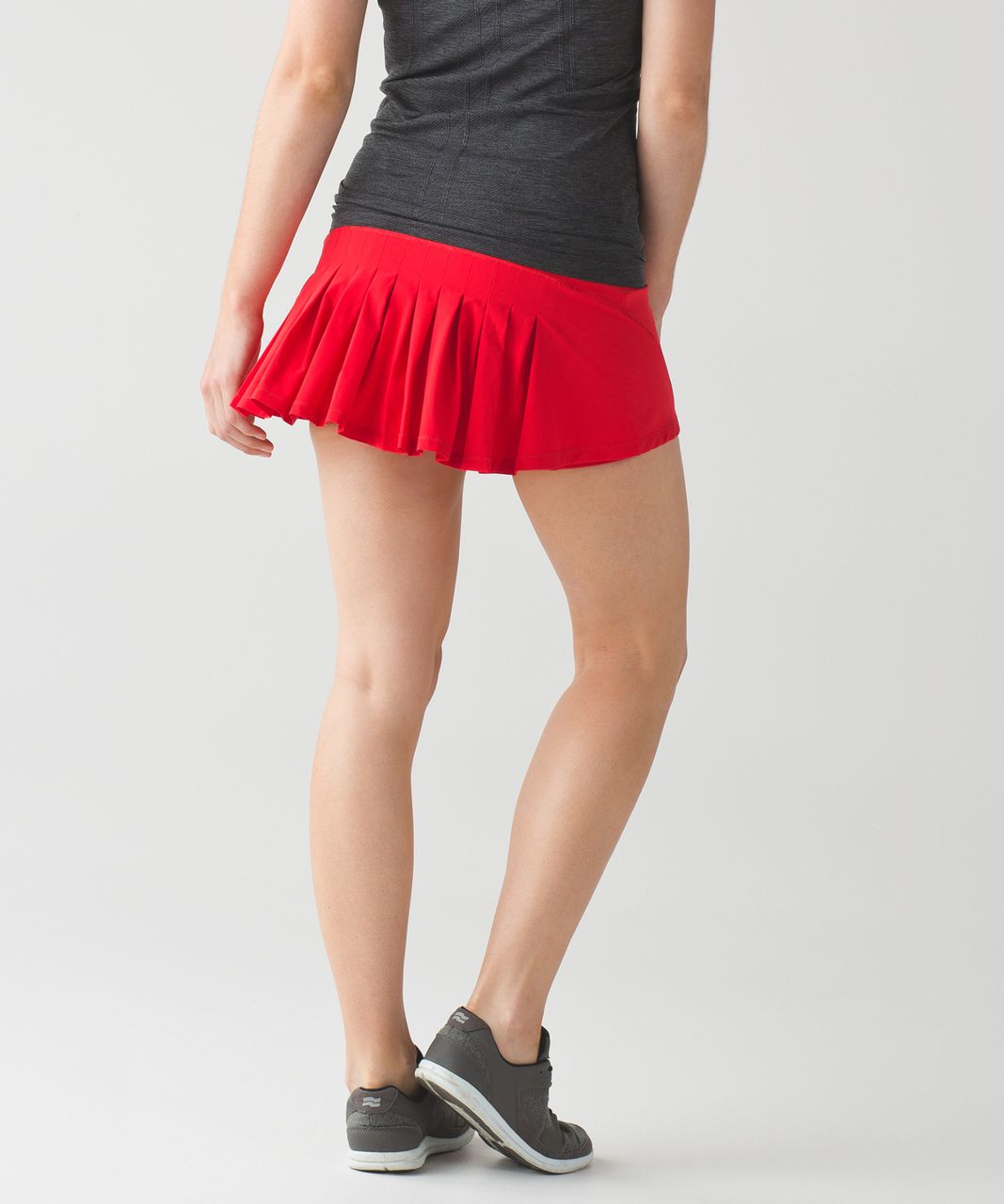 Lululemon Circuit Breaker Skirt (Regular) - True Red