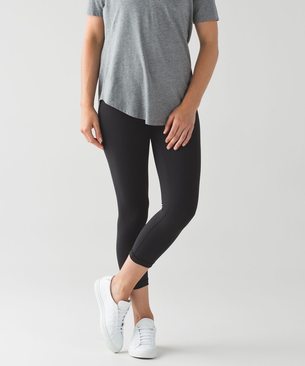 Lululemon Wunder Under Crop Women's Black 20 Mid-Rise Active Yoga Size: 6