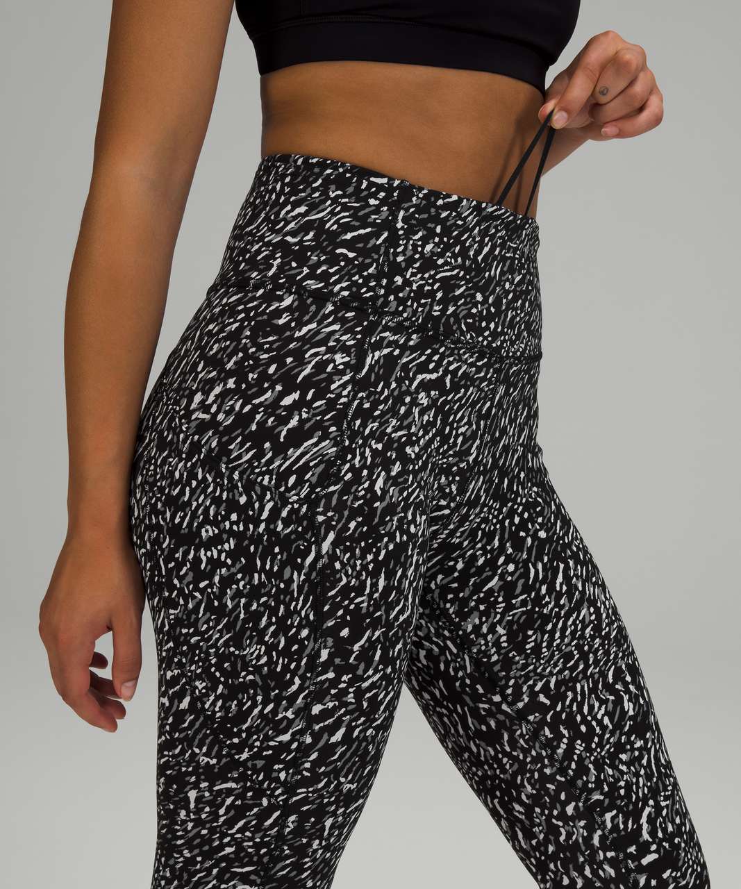 Lululemon Fast and Free High Rise Crop 23" - Speckle Trail Black Multi