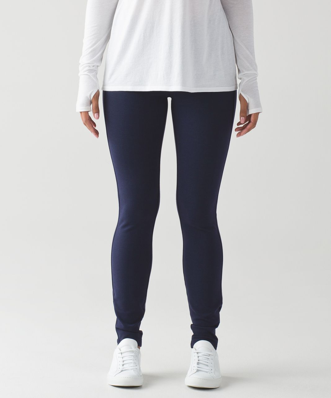 Lululemon Wanderer Crop - True Navy - lulu fanatics