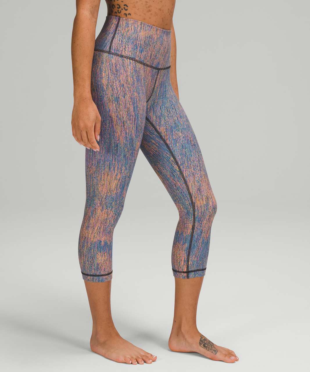 lululemon athletica, Pants & Jumpsuits, Lululemon Wunder Under Crop Leggings  4 Green Space Dye Mid Rise Knit