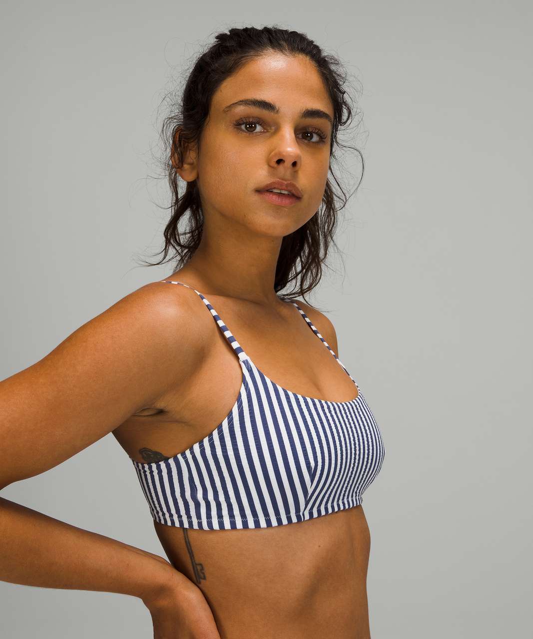 Lululemon Seersucker Swim Bikini Top B/C Cups NEW Sheer Blue ~ Size M