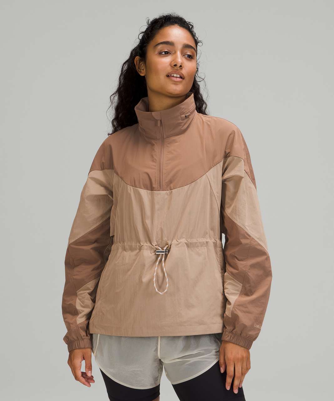 Lululemon Evergreen Anorak - Cacao / Almond Butter