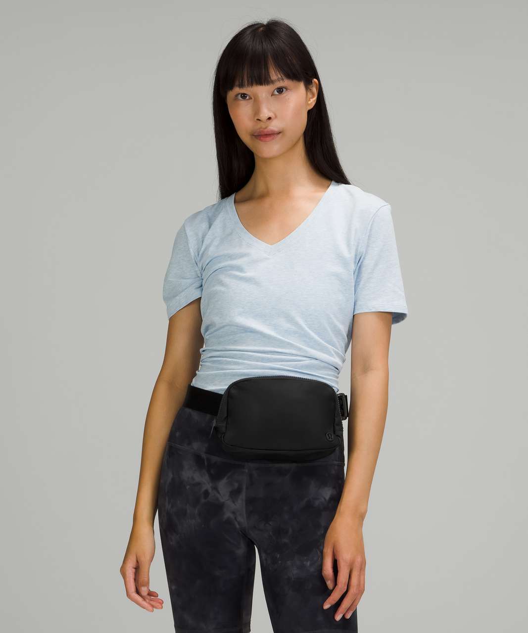 Lululemon Everywhere Belt Bag 1L - Black - lulu fanatics