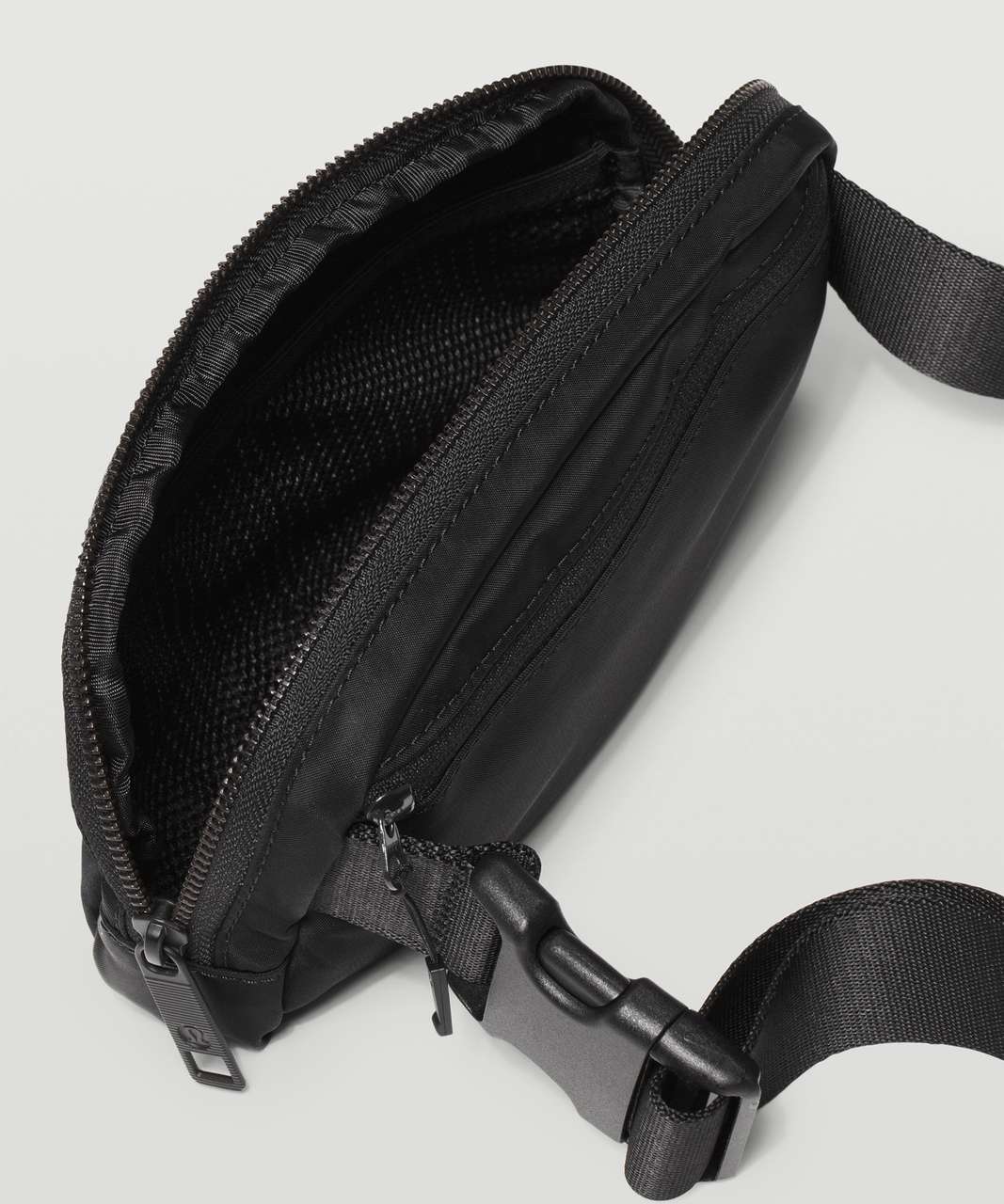 Lululemon Everywhere Belt Bag 1L - Black - lulu fanatics