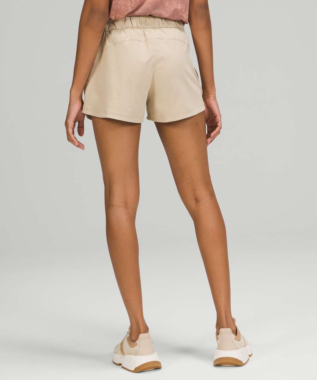 Lululemon Stroll at Sundown Short 3" - Trench