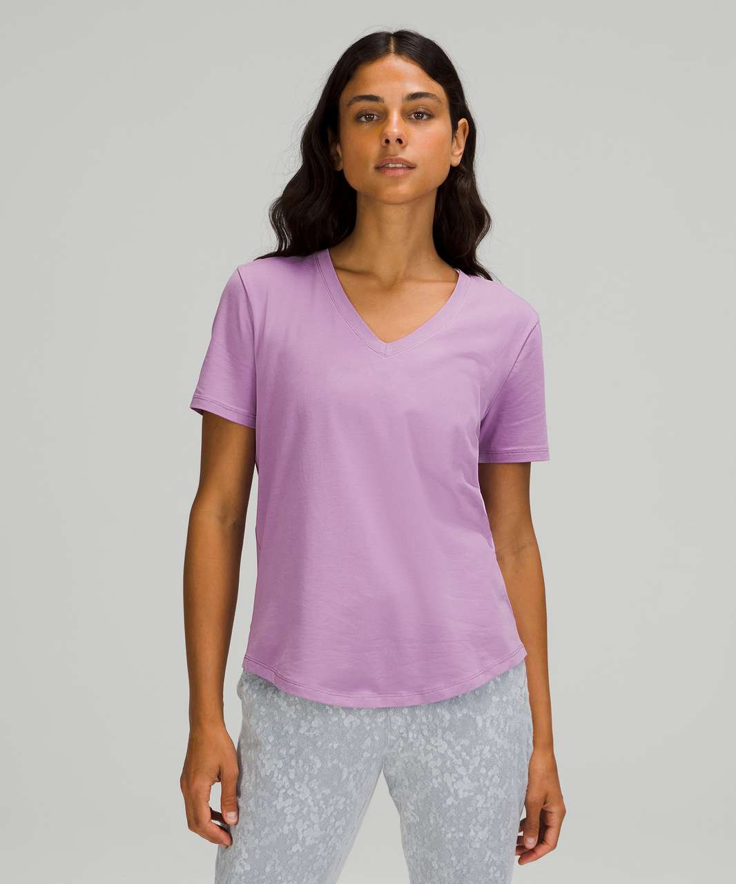 Lululemon Love Tee Short Sleeve V-Neck T-Shirt - Wisteria Purple