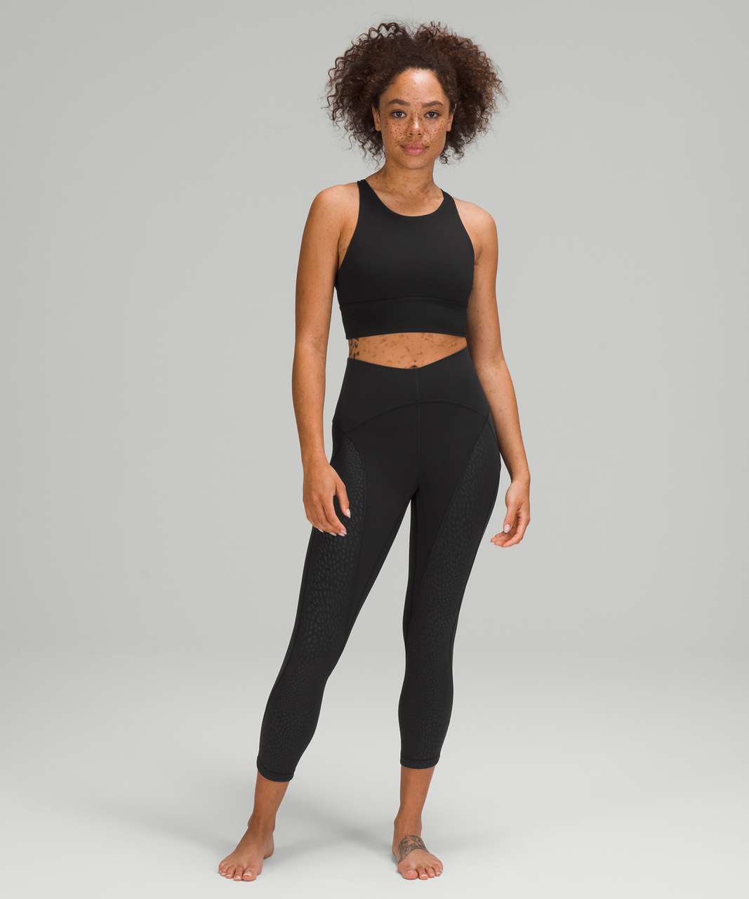 Nulu and crisscross mesh crop 23” Bronze Green; not sure what color goes  with bronze green though : r/lululemon