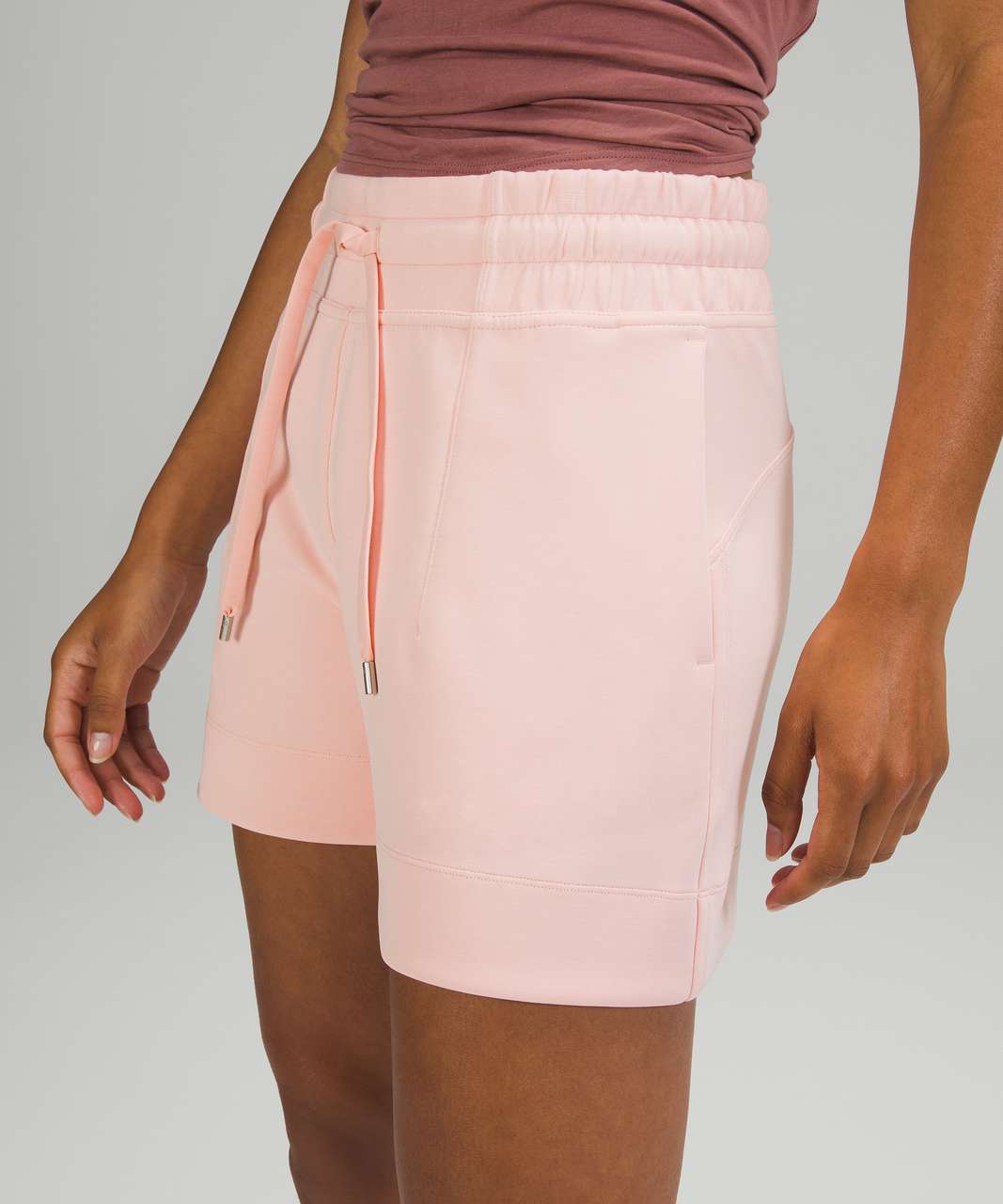 Lululemon Soft Ambitions High Rise Short 4" - Pink Mist