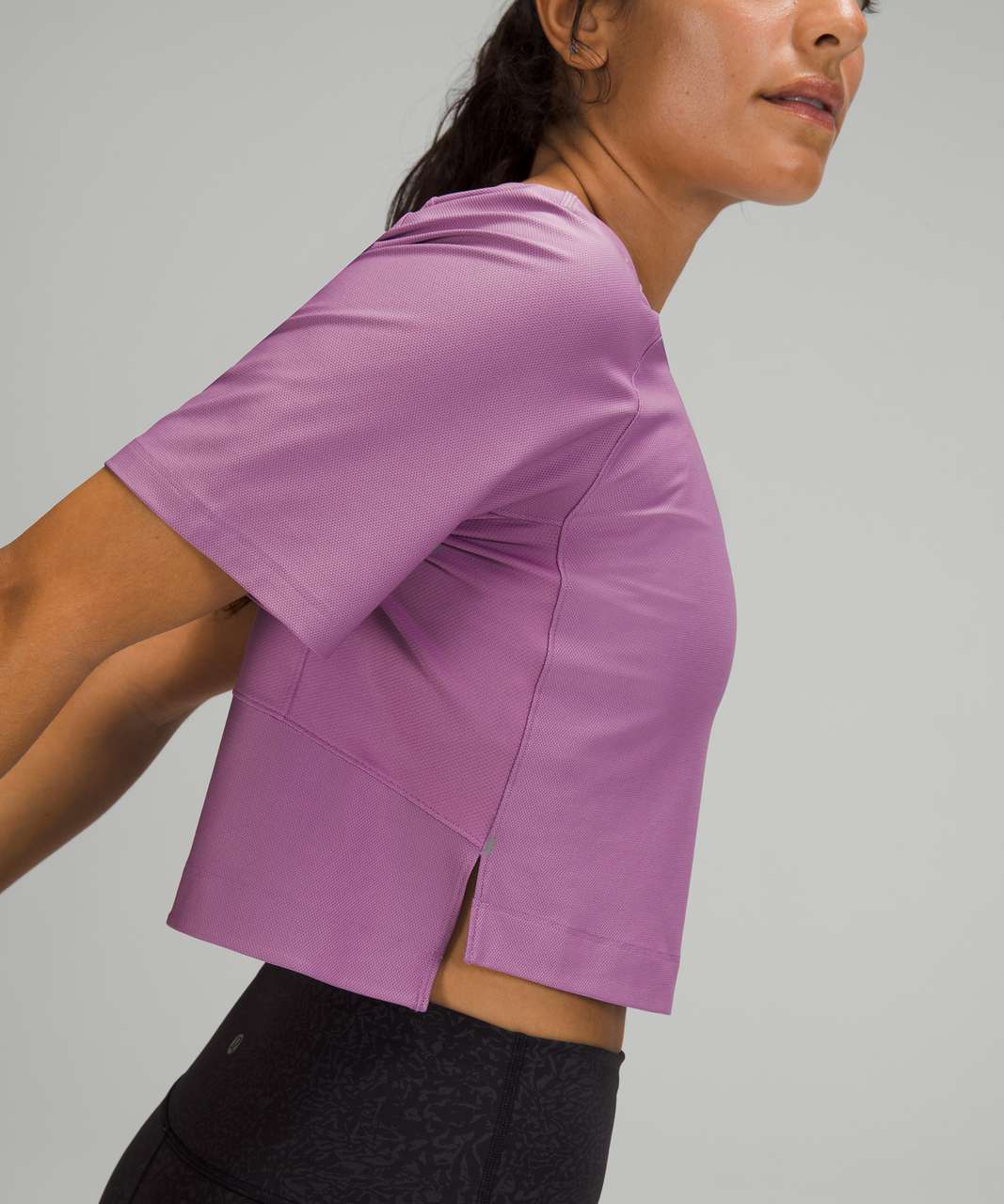 Lululemon Mesh Back Cropped Train T-Shirt - Wisteria Purple