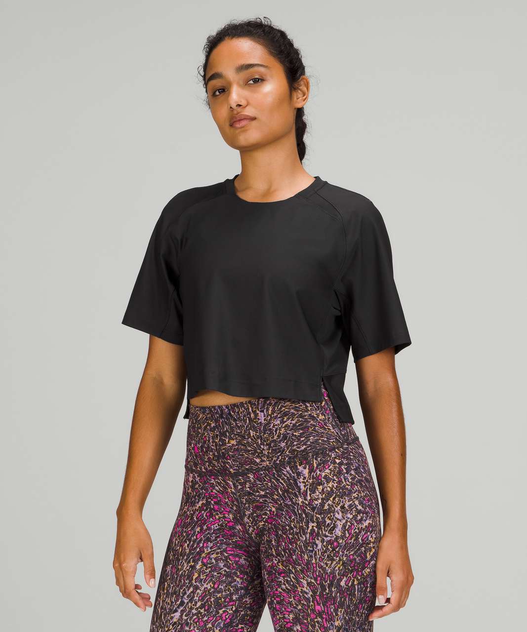 Lululemon Mesh Back Cropped Train T-Shirt - Black - lulu fanatics