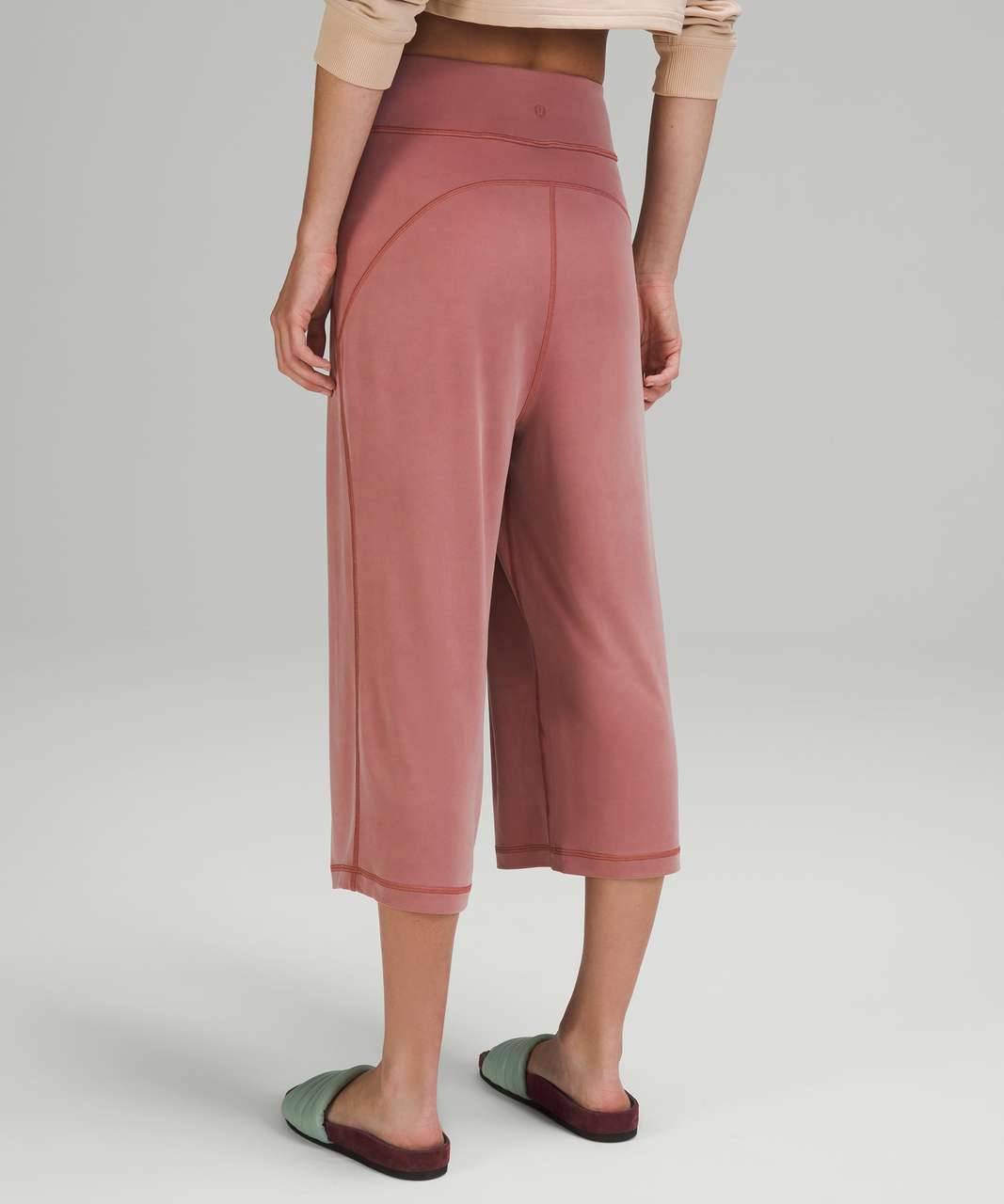 Lululemon Wide-Leg High Rise Crop 19 - Spiced Chai - lulu fanatics