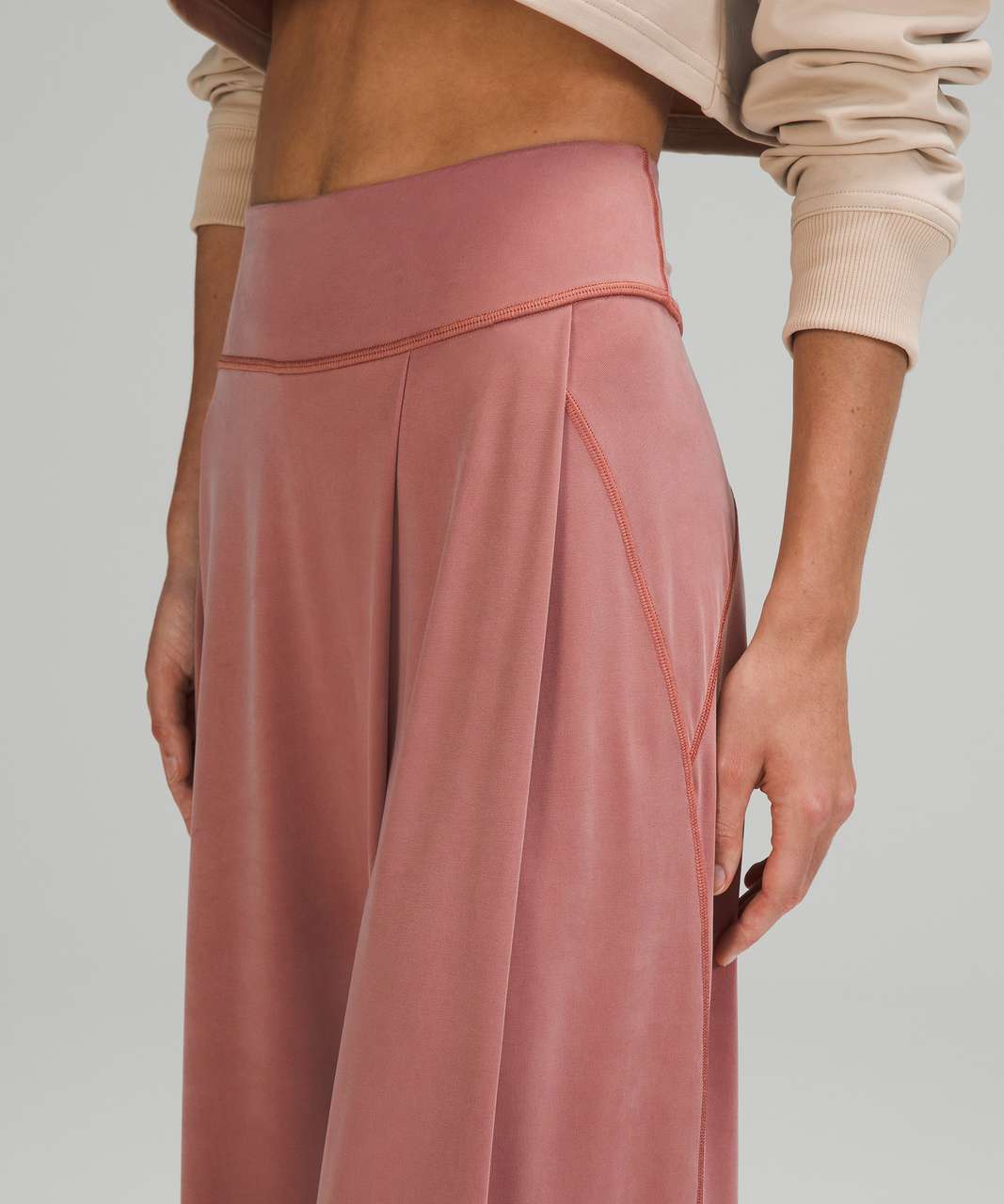 Lululemon Wide-Leg High Rise Crop 19 - Spiced Chai - lulu fanatics