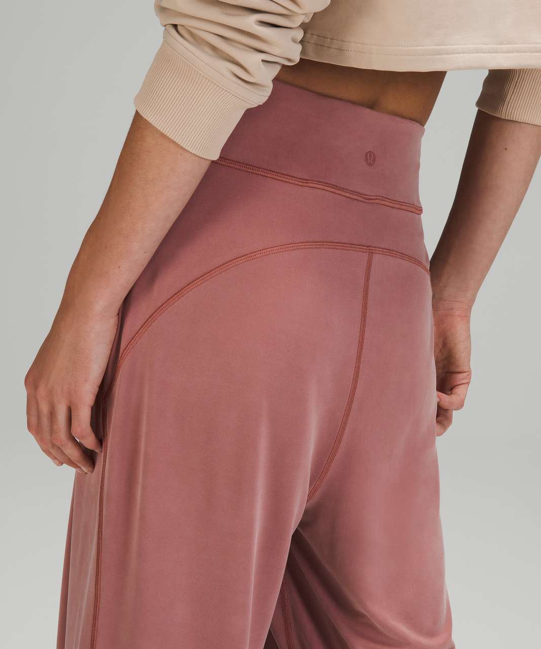 Lululemon Wide-Leg High Rise Crop 19 - Spiced Chai - lulu fanatics