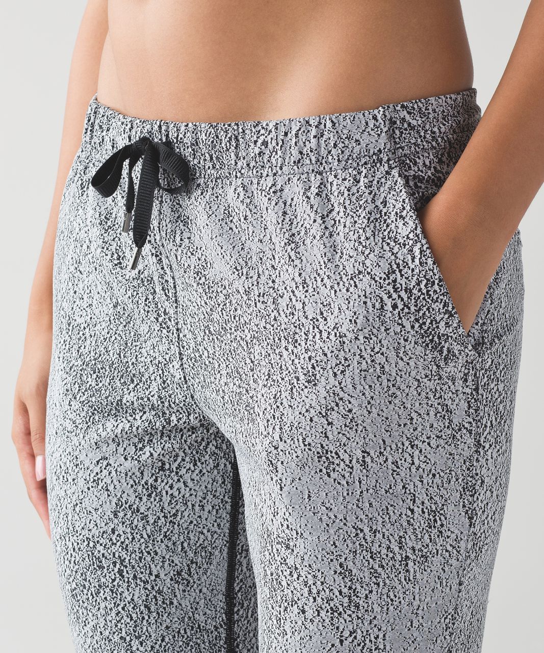 Lululemon Jet Pant - Power Luxtreme Spray Jacquard White Black