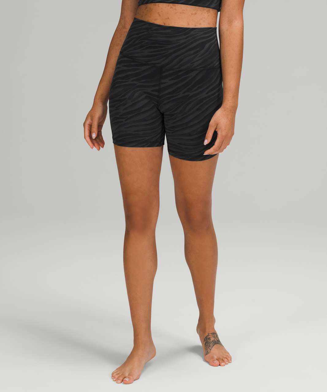 Lululemon Align Short 6" - Le Tigre Camo Deep Coal Multi