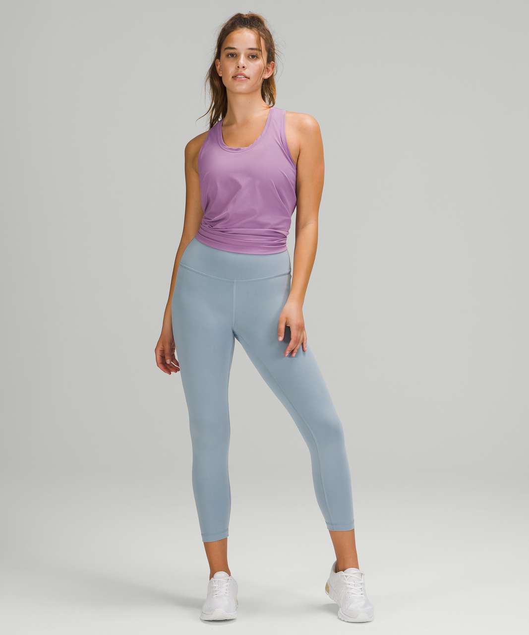 Wisteria Purple love 💜 Power Thru tank and leggings