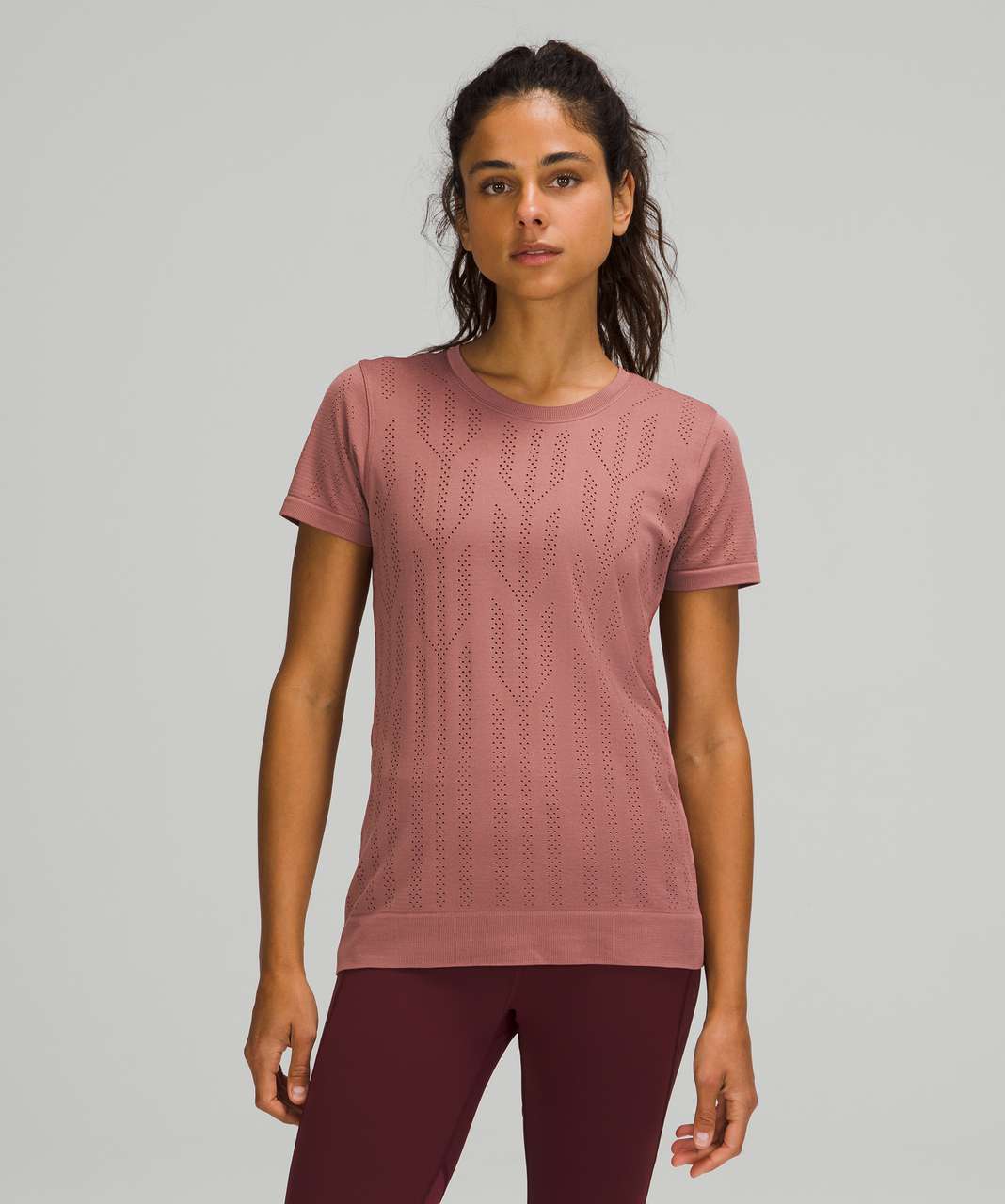 Lululemon Swiftly Breathe Short Sleeve Shirt - Ripened Raspberry / Ripened  Raspberry - lulu fanatics