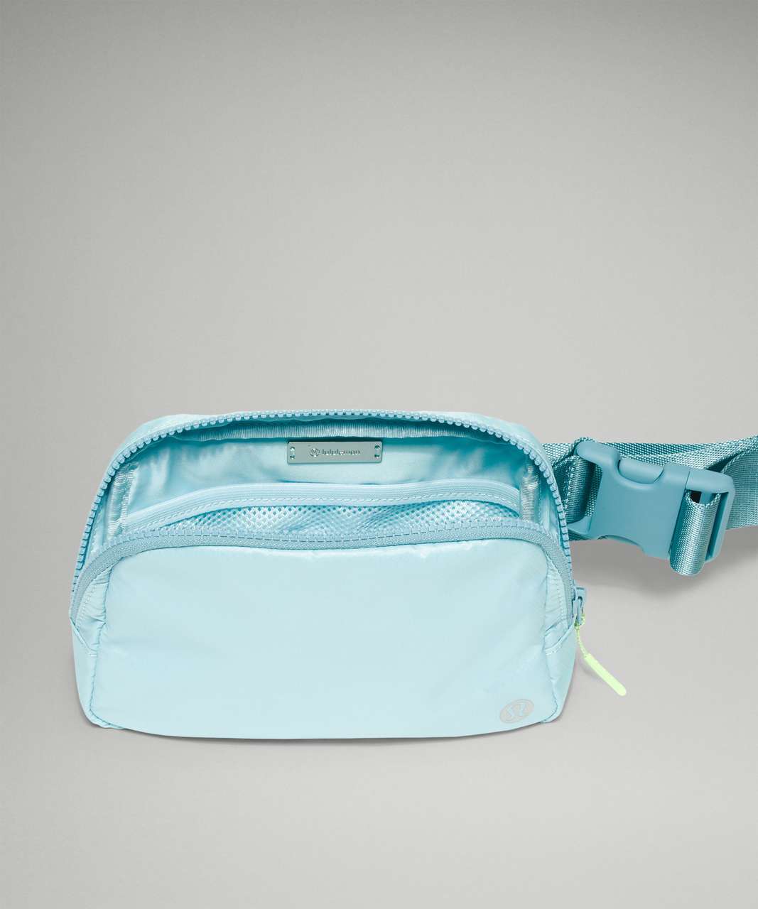 Lululemon Everywhere Belt Bag Large 2L - Blue/Navy/True Navy