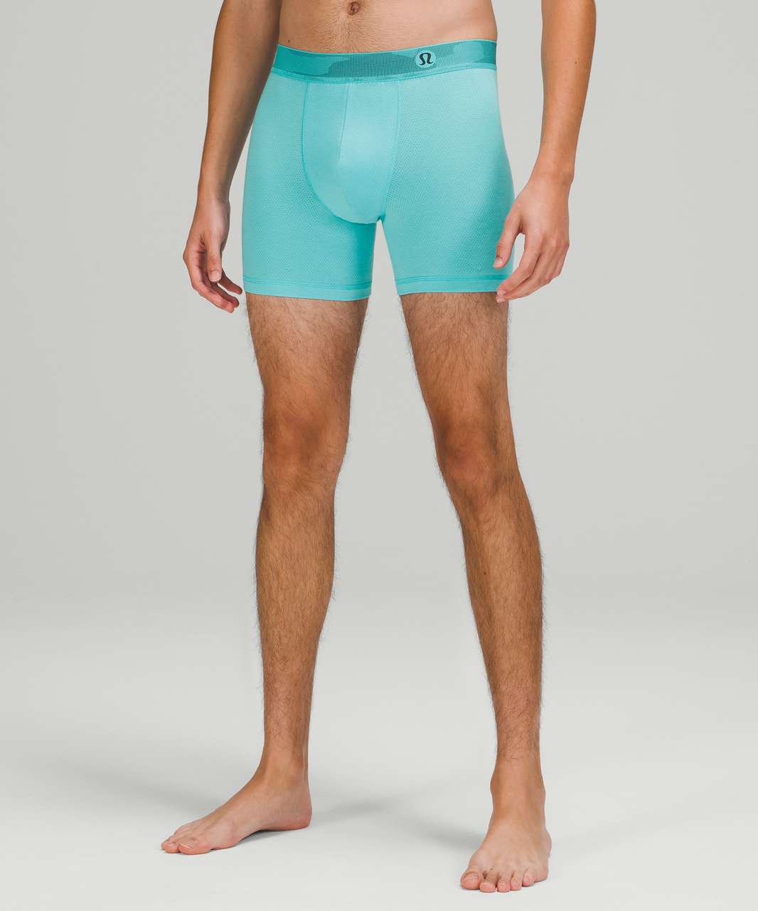 Lululemon Always in Motion Boxer Mesh 5" - Electric Turquoise