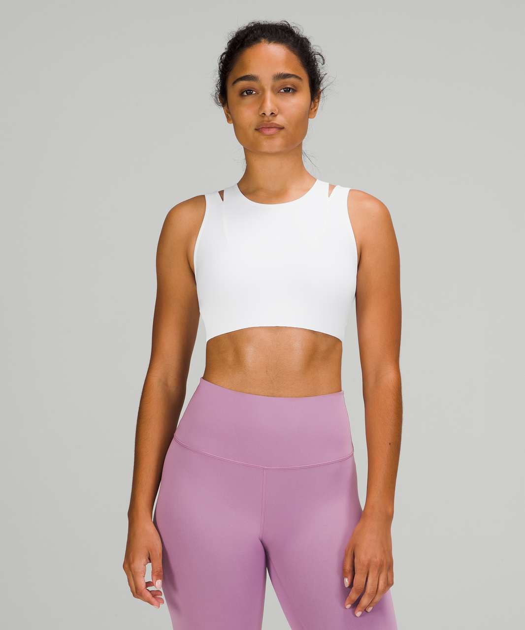 Size 6 - Lululemon Strong Front Bra *Medium Support, B/C Cups – Your Next  Gem