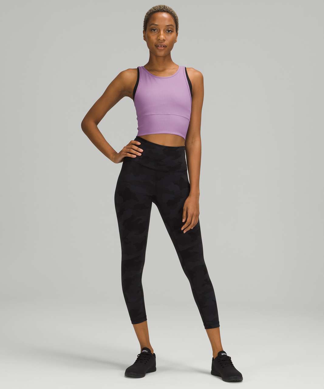 Wisteria Purple love 💜 Power Thru tank and leggings