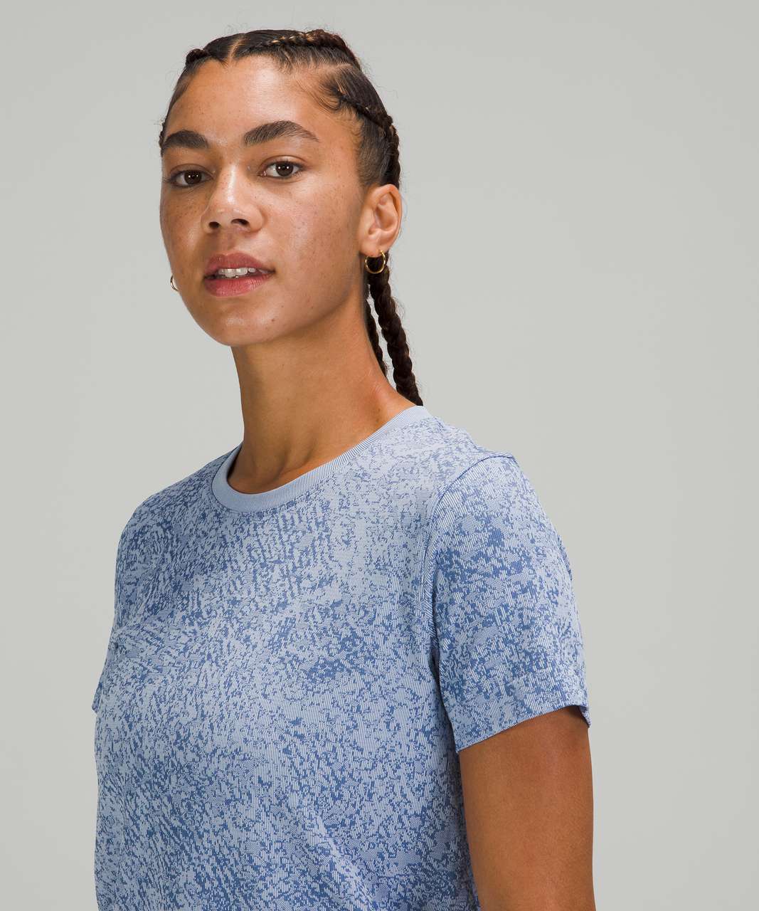 Lululemon Swiftly Breathe Short Sleeve - Floral Fauna Blue Linen / Water Drop