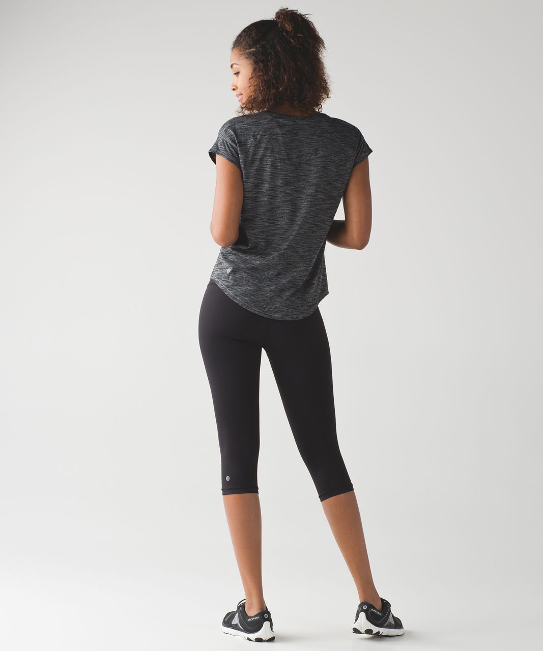 lululemon 17 crop