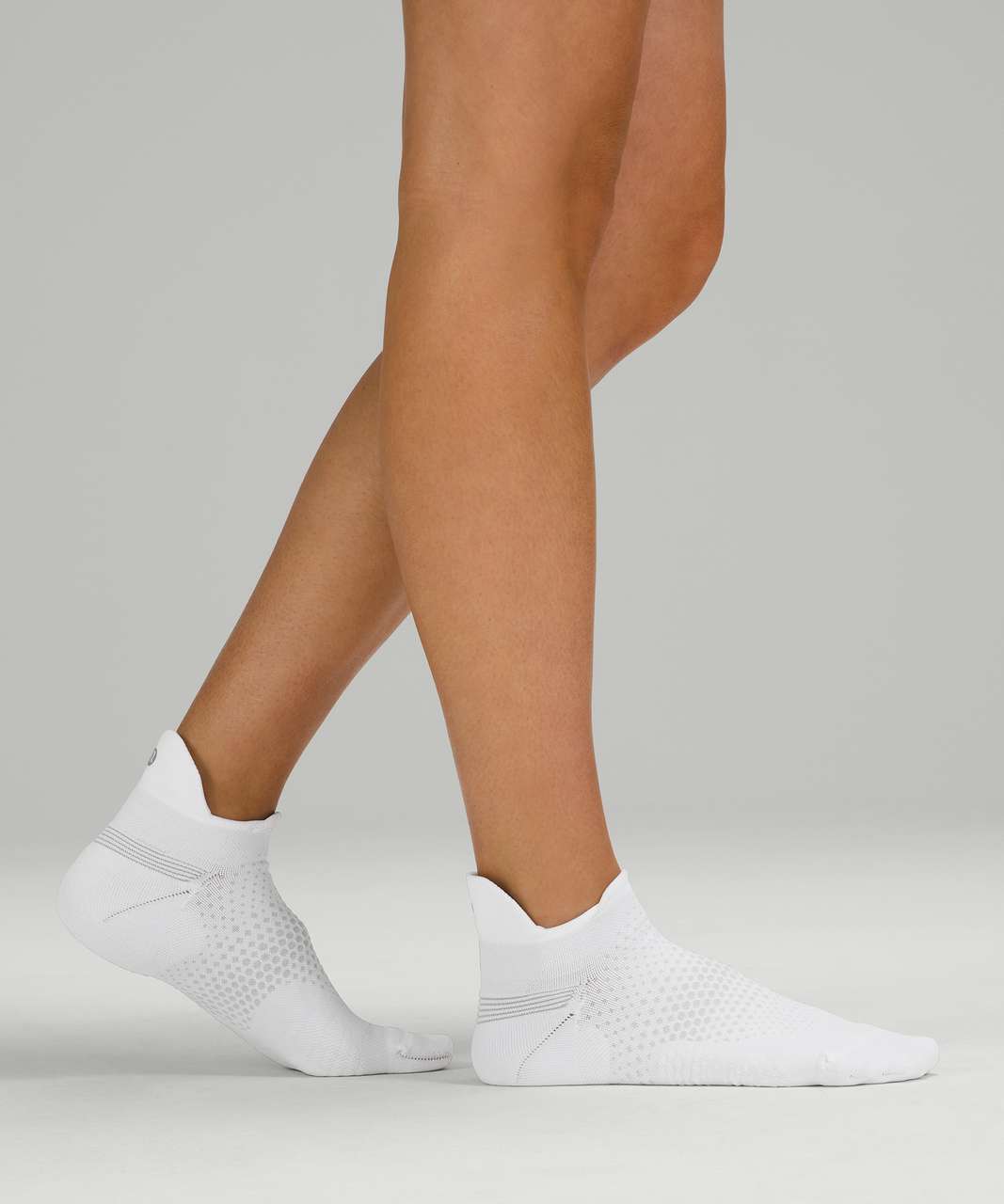 Lululemon MacroPillow Tab Run Sock - White