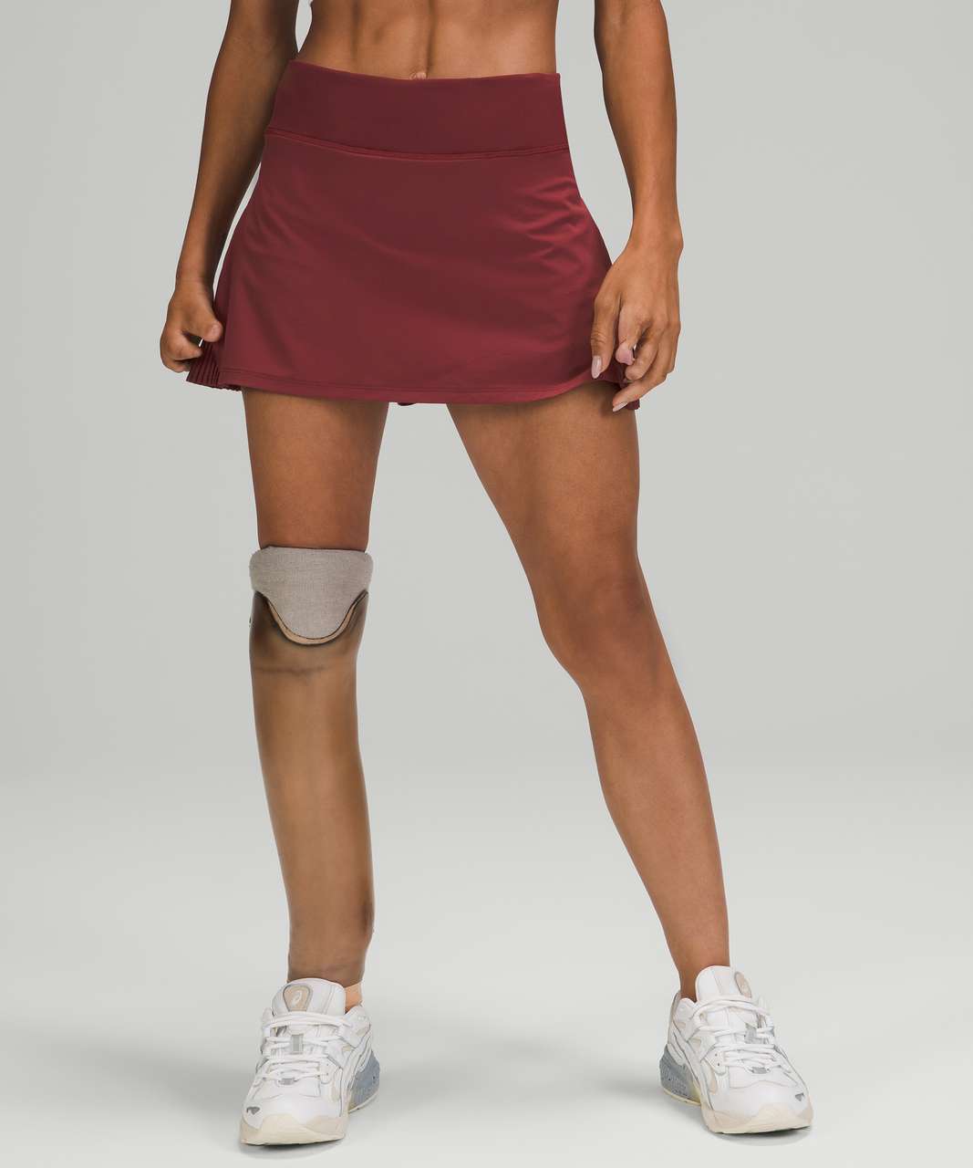 Lululemon Play Off The Pleats Mid Rise Skirt - Red Merlot