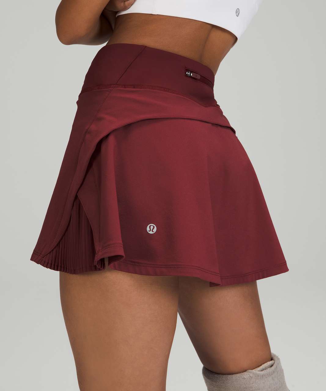 Lululemon Play Off The Pleats Mid Rise Skirt - Red Merlot