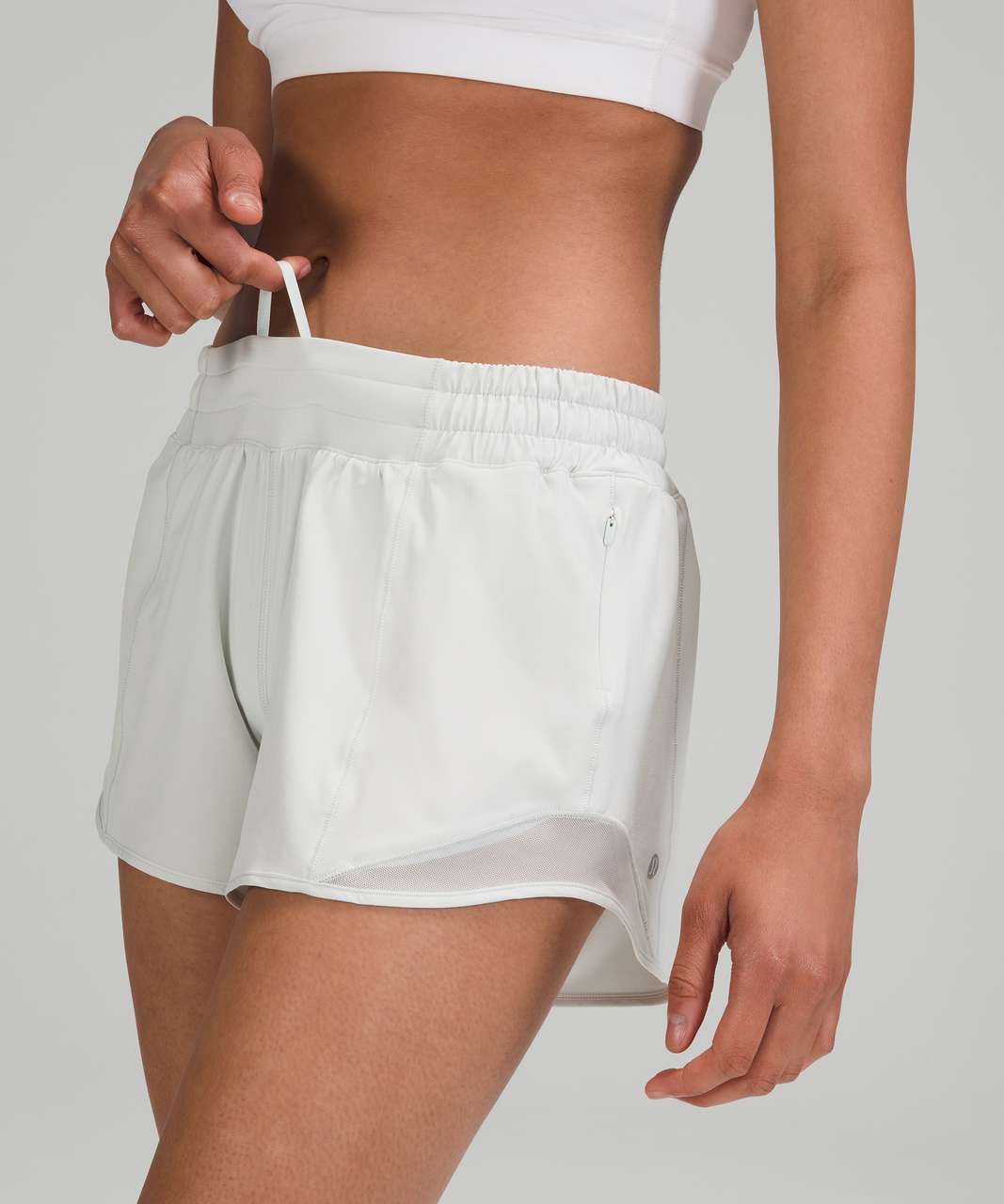 Lululemon Hotty Hot Low Rise Short 4" - Ocean Air