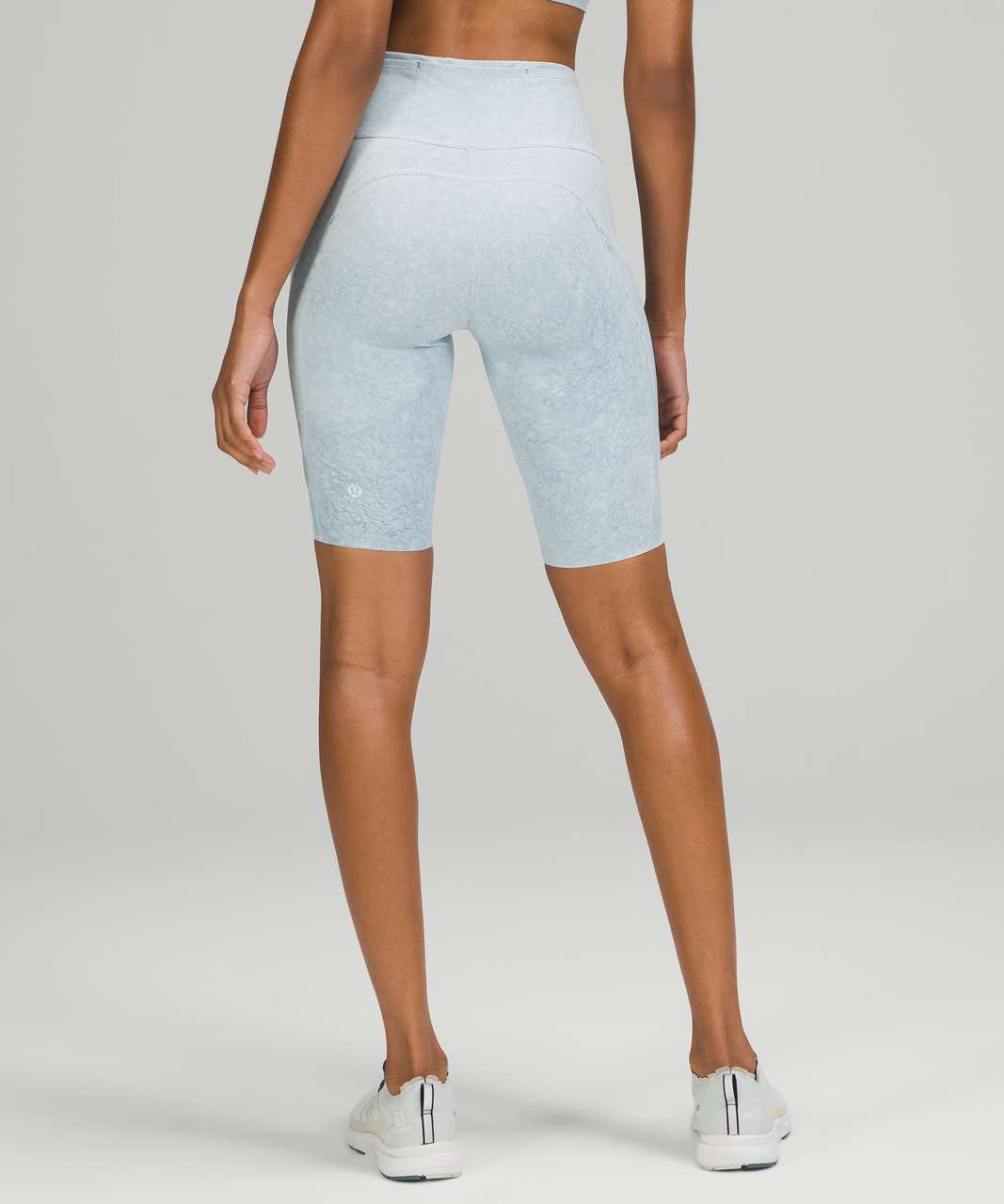 NWT Lululemon Fast and Free Tight 25” size: 2; Color: City Grit White Blue  Fog