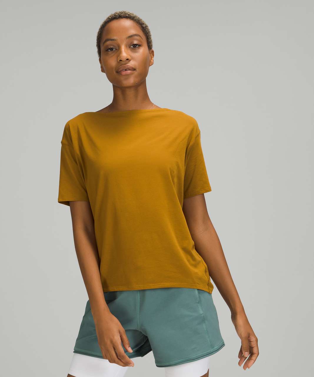 Lululemon Back In Action Short Sleeve Shirt - Gold Spice