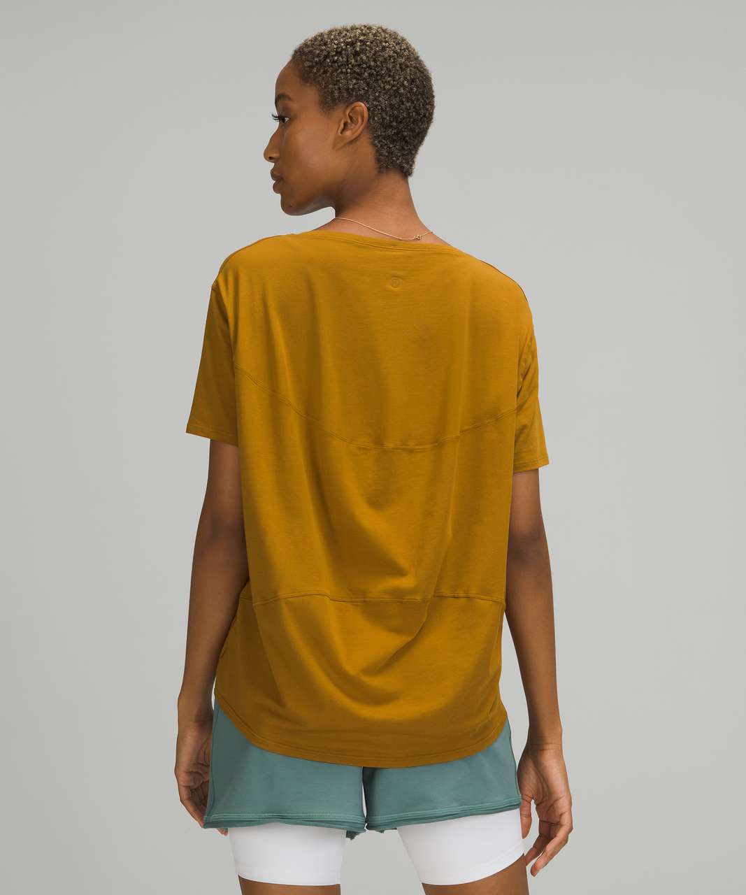 Lululemon Back In Action Short Sleeve Shirt - Gold Spice