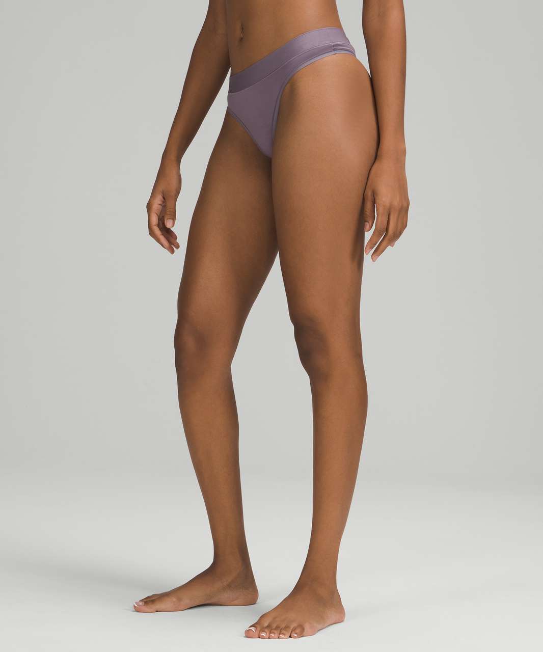 Lululemon athletica InvisiWear Mid-Rise Thong Underwear