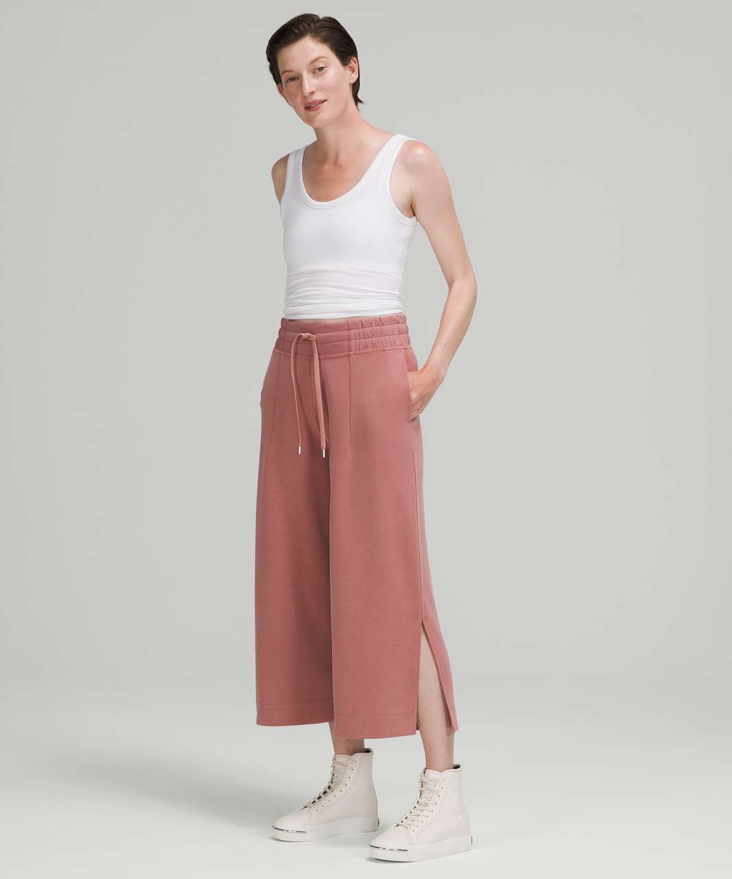 Lululemon Wide-Leg High Rise Crop 19 - Spiced Chai - lulu fanatics