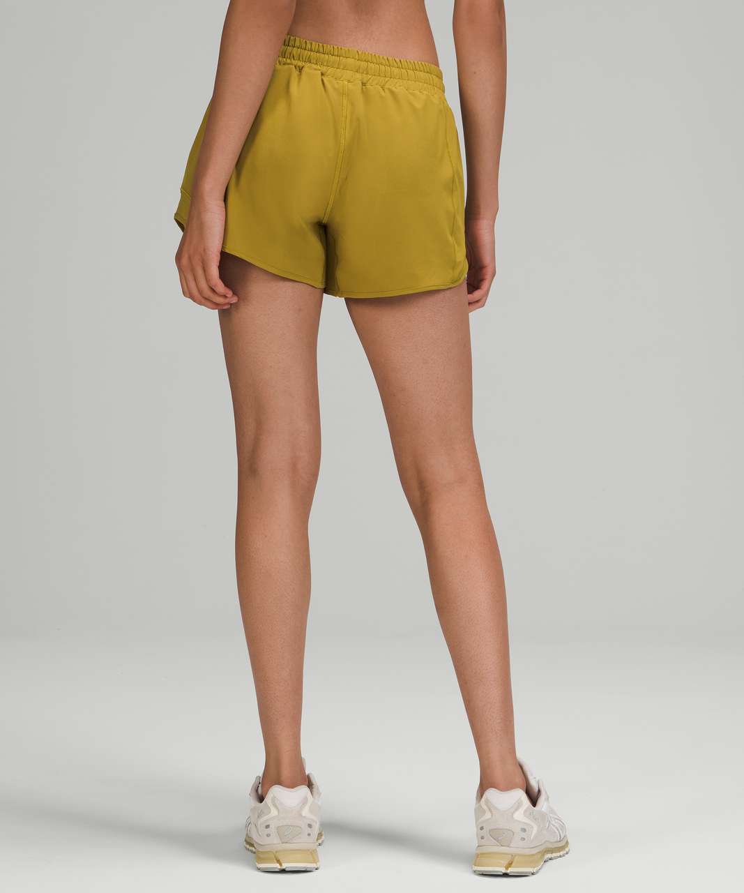 Lululemon Hotty Hot Low Rise Short 4" - Auric Gold